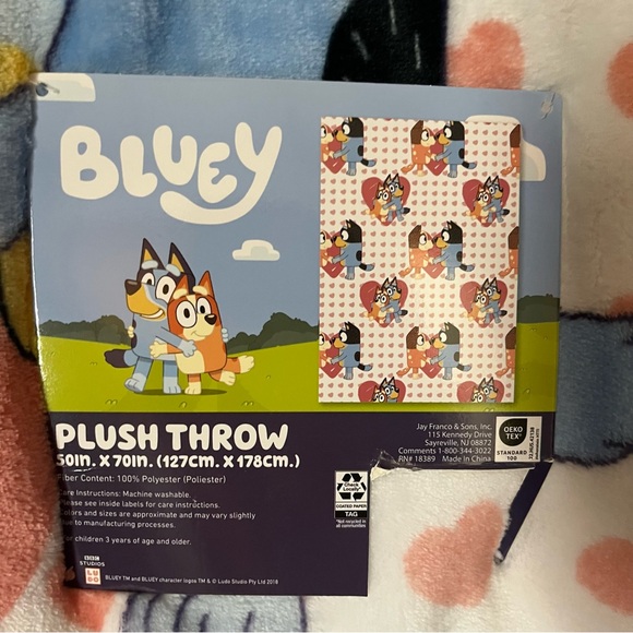 Bluey Throw - Picture 2 of 3